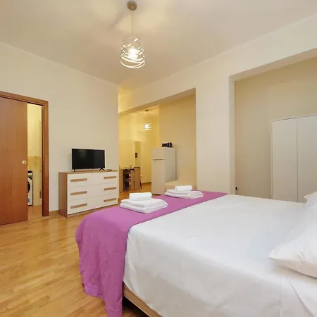 Cherry Wood House * Roma
