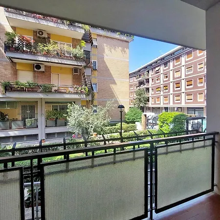 Cherry Wood House * Roma