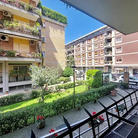 Cherry Wood House * Roma